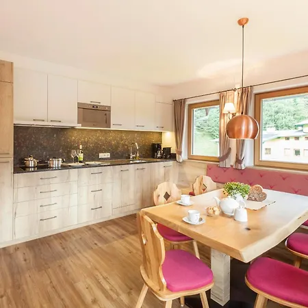 Vöstlhof Apartment *